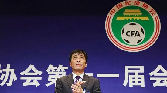 日韩av成人